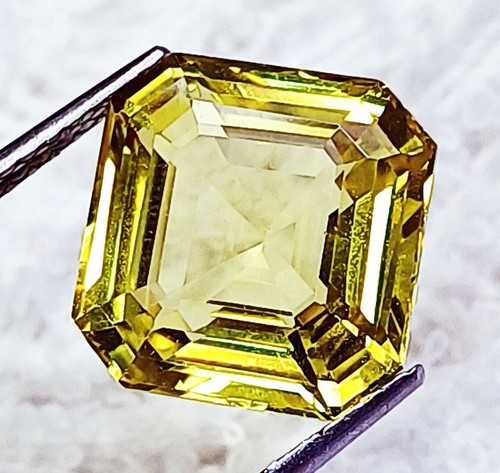 Certified Natural Yellow Sapphire 10.50 Ct Octagon Shape Loose Gemstone - Picture 1 of 6