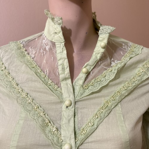 Women’s Green Cotton Casual Slim Sheer Lace Pleated Size M Button-up Blouse Top - Picture 3 of 22