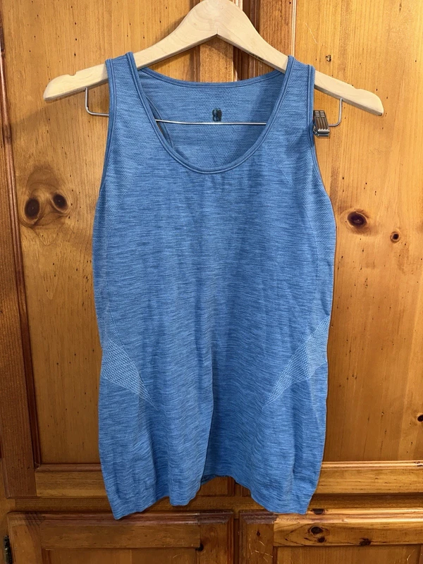 sweaty-betty tech sleeveless racerback singlet tank-top