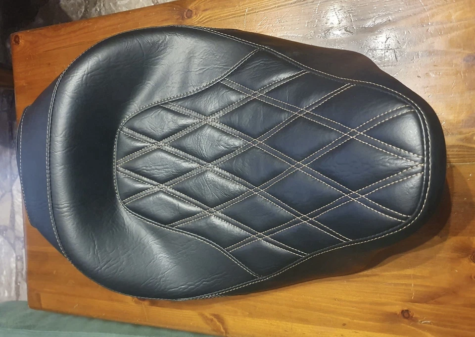 Sella Harley-Davidson Touring Monoposto A Profilo Ribassato - Immagine 2 di 4