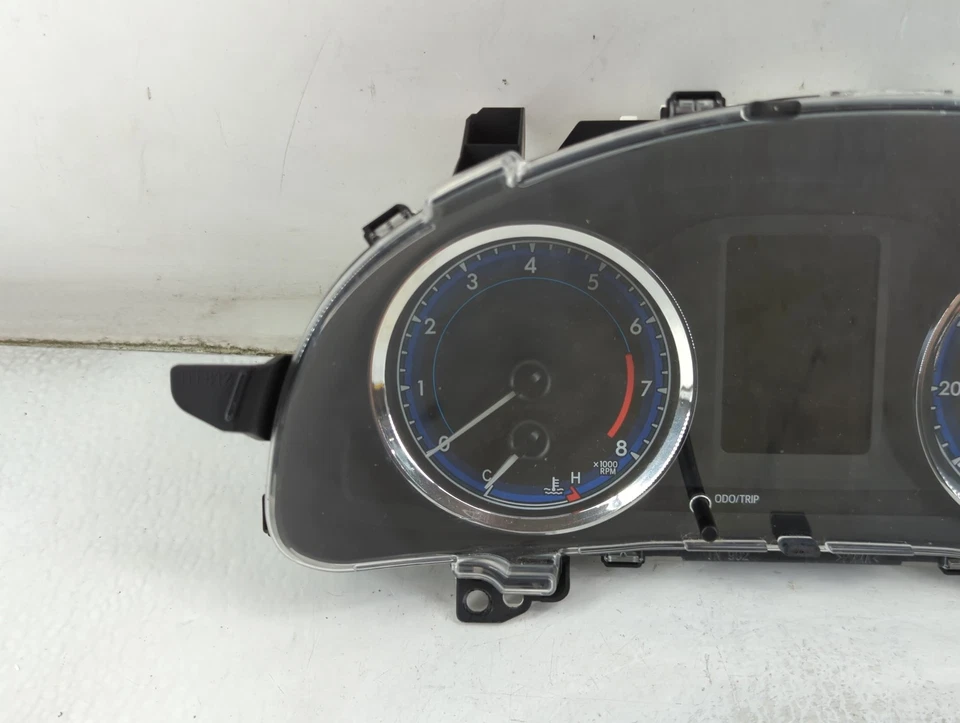 Cuadro de instrumentos velocímetro Toyota Corolla 2017-2017 medidores HBFUS Foto 3 de 4