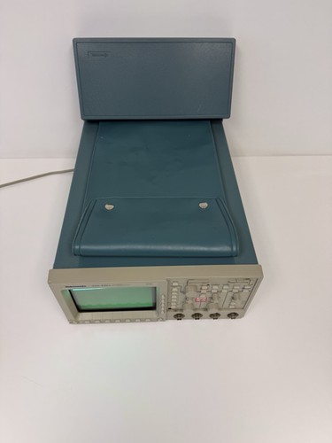 Tektronix TDS420A Oscilloscope TESTED - Picture 8 of 24