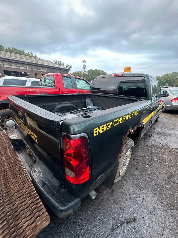 06 07 Piezas freno antibloqueo Chevy Silverado 1500 Foto 3 de 4