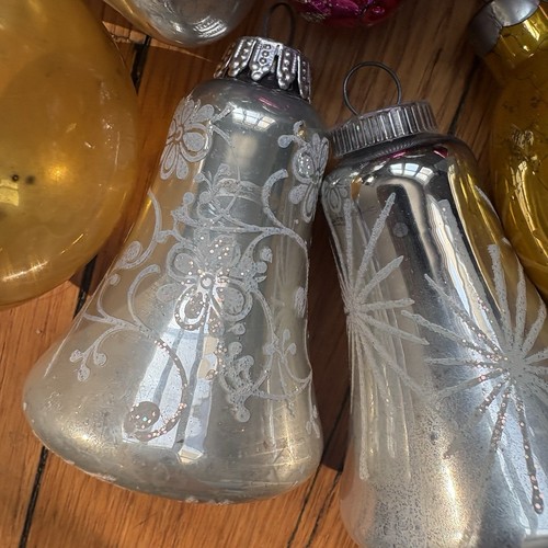 LOT of 11 Vtg Ornament Glass Bells Glitter Austria W Germany Christmas - Picture 15 of 17