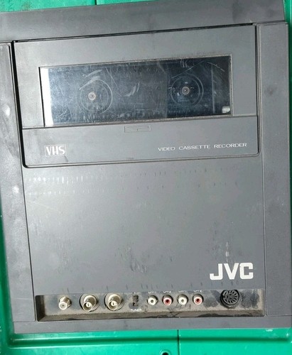 JVC BR-6200U VCR VHS PROFESSIONAL Edit Video Cassette Recorder DECK UNTESTED  - Picture 1 of 7