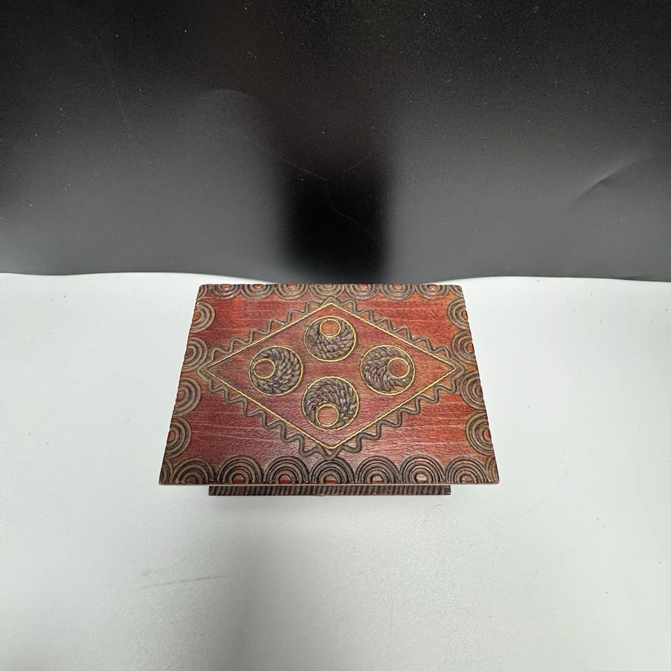 Estampilla china de jade tinta roja. Caja “The Western Sky Takes On A Brilliant Rosy Hue” Foto 4 de 4