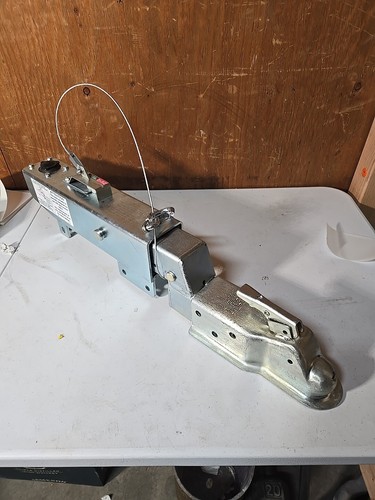 Demco Trailer DA91 Channel Centered Drum Hydraulic Brake Actuator.