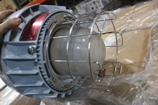 Crouse Hinds   Hazard Gard Lighting Fixture Explosion Proof 26 WATT EVLPFCX02521