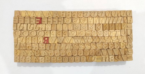 Vintage Letterpress Wood/Wooden Printing Type Block Typography 158pc 8mm #TP-298 - Picture 1 of 8