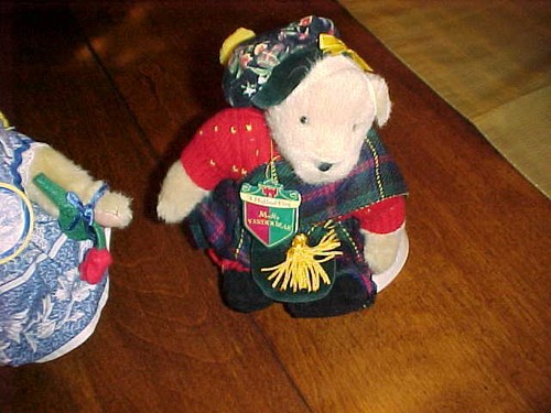 LOT OF 3 MUFFY VANDERBEAR DUTCH TREAT, HIGHLAND FLING & BACK TO SCHOOL - Picture 5 of 6