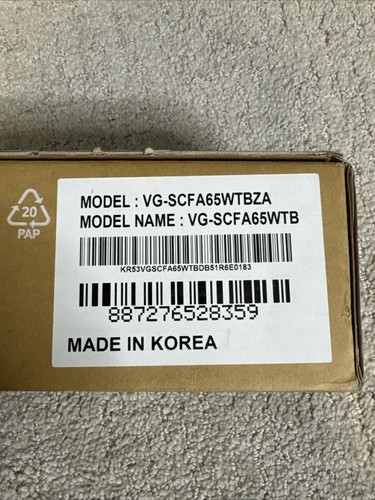 Samsung THE FRAME 65 WHITE TV VG-SCFA65WTBZA Bezel TRIM KIT - BRAND NEW - Picture 1 of 3