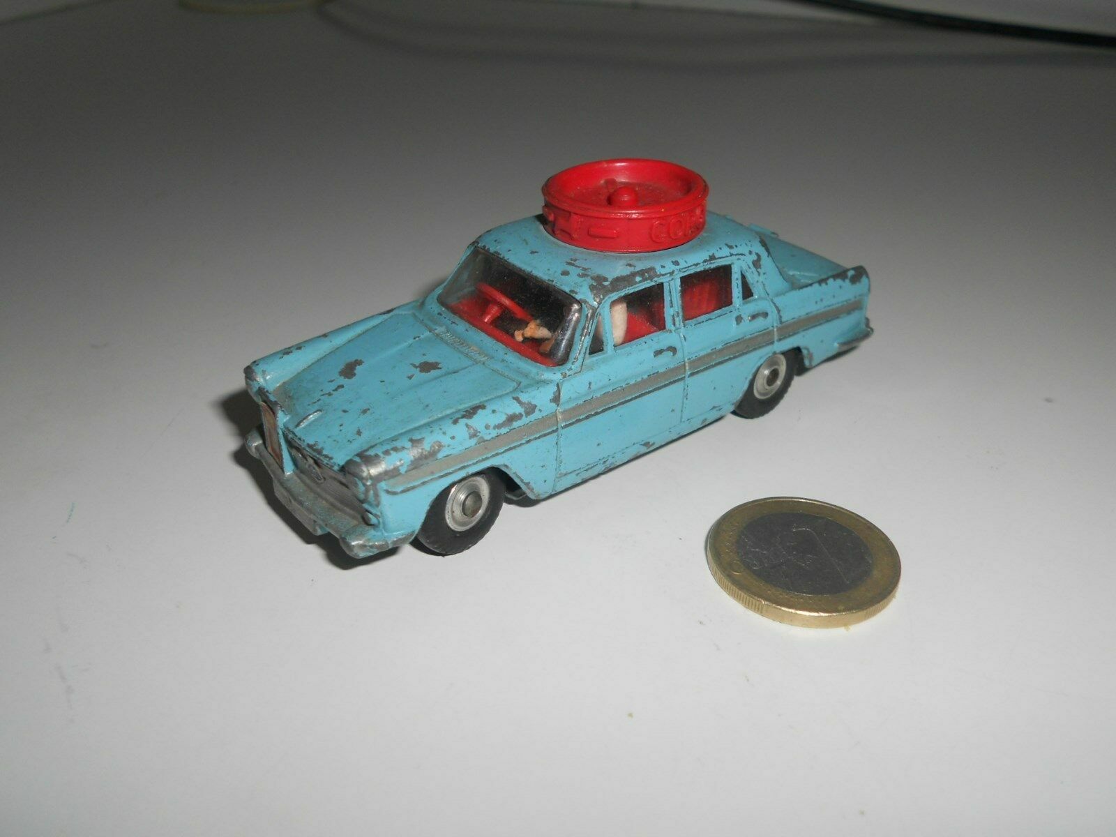 Corgi toys Austin 60 School Driver Driving School 512508 Corgi toys Austin 60 School Driver Driving School 512508