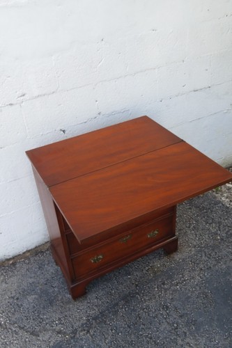 J B Van Sciver Small Dresser Extended Flip Top Chest of Drawers 5542 - Picture 18 of 19