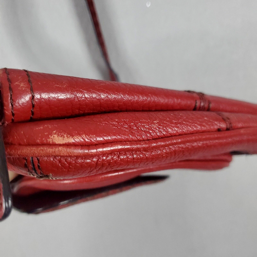 Bolso Bandolera Organizador Brighton Bolso de Mano Cuero Guijarro Pequeño Bolso de Hombro Granate - Imagen 7 de 11