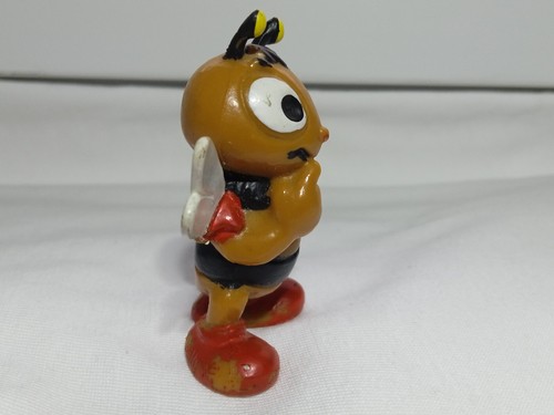 Sehr selten Willi Figur aus Biene Maya rote Schuhe und weiße Flügel 55mm - Bild 4 von 4