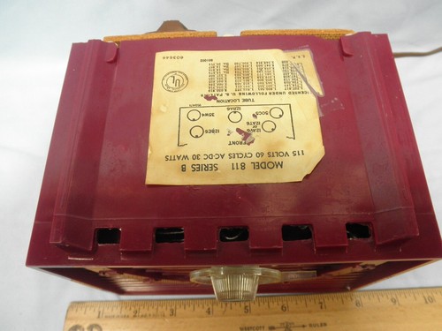Excepcional radio de mesa 1955 Arándano Rojo Emerson 811-B - Reparado-Sin precio base - Imagen 7 de 10