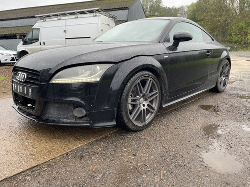 Breaking 2011 Audi TT Mk2 2.0TDI CFG 170 PS manuell DRL S Line schwarz LY9B - 1xBOLT - Bild 3 von 7