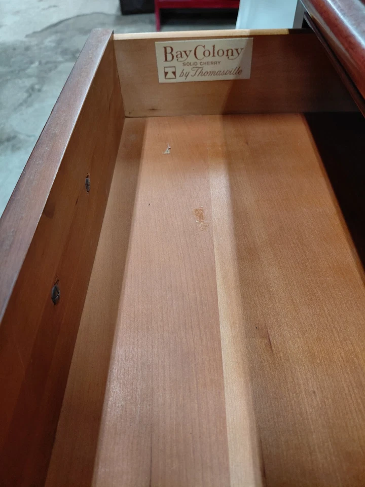 Lowboy Dresser Queen Anne Style Solid Cherry by Thomasville - Image 3 of 4