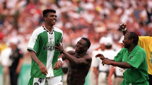 1996 Nigeria Kanu 4 T-Shirt Jersey Jersey Jersey - Picture 7 of 9
