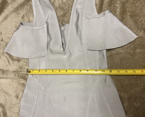 NWOT Missguided Bodycon Silver Gray Toned Stretchy Women’s Size 2 V-neck Dress - Picture 14 of 18