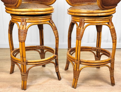 Vintage Coastal Rattan & Wicker Swivel Tiki Bar Stools - A Pair - Picture 12 of 12