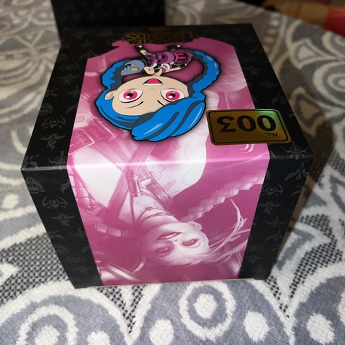 League Of Legends No 003 - Jinx! Figur selten! - Bild 6 von 6