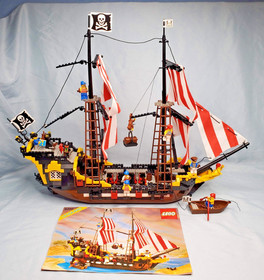 LEGO 6285 Black Seas Barracuda nearly 100% complete (just missing some coins)