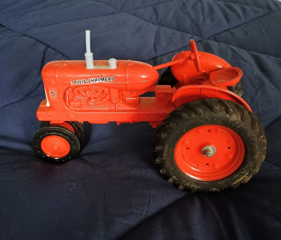 Ertl Allis Chalmers WD45 1/16 Diecast Farm Tractor Replica Collectible - No box - Image 2 of 4