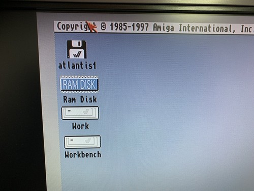 Commodore Amiga A1200 Vintage z kartą Fast Ram ACA1211, Gotek i kartą CF 32 GB - Zdjęcie 10 z 22