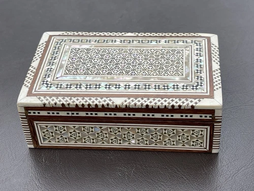 Middle Eastern Moroccan Inlaid Wooden Trinket Jewelry Box Small Extra Fine Grade