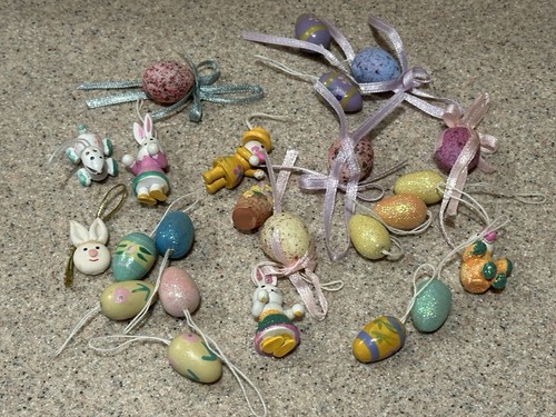 Lot of 44 Miniature and Tiny Easter Ornaments - Pre-owned - Picture 5 of 7