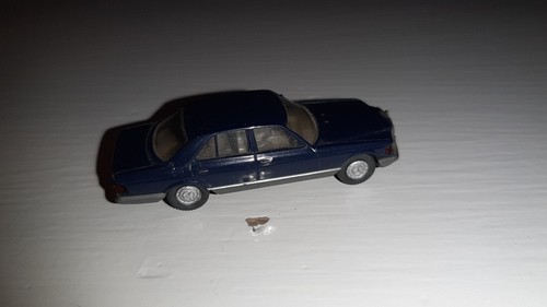 Wiking Mercedes Benz 500 SE - Scale HO 1/87 - color blue - Made in West Berlin - Bild 3 von 7