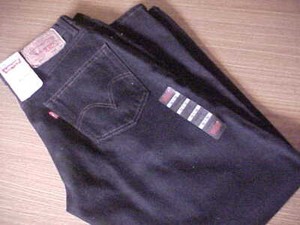 black levi's 550 relaxed fit jeans