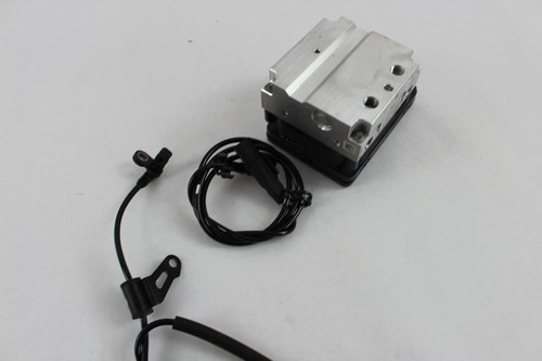 22-24 Suzuki GSX1300R Hayabusa Abs Control Module Pump With Sensors - Picture 3 of 4