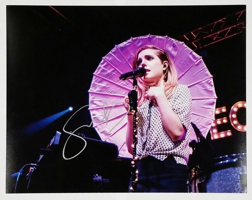 SYDNEY SIEROTA ECHOSMITH SIGNED 11X14 PHOTO W/COA FUTURE ME - Picture 1 of 1
