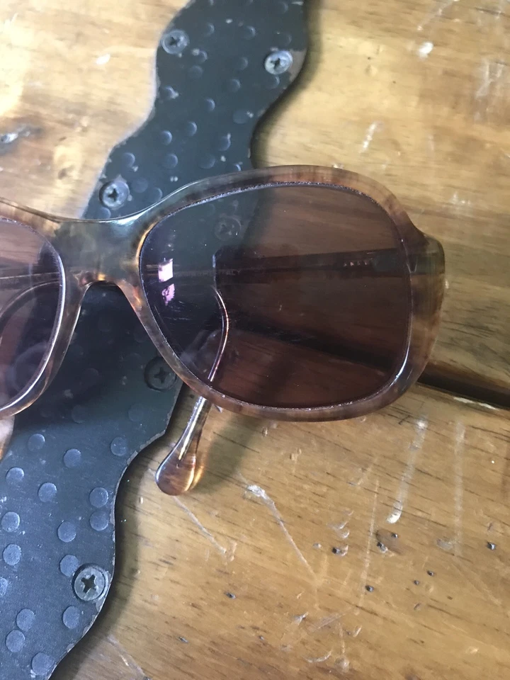 Óculos de sol vintage Nova Opt Nirvana quadrado oval armações robusto Itália - Imagem 3 de 4