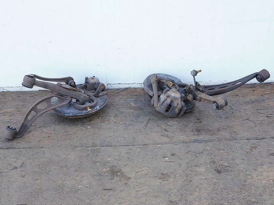 Jaguar Xk8 1997-1998 convertible husillo nudillo con pinza freno izquierda derecha Foto 4 de 4