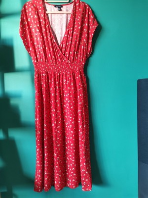 Floral dress size 16 Clearance