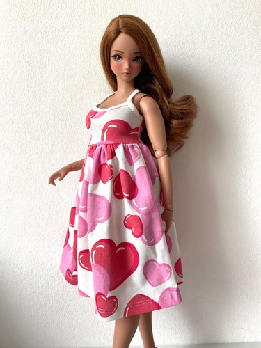 Dummer dress for Smart Doll Pear Body.