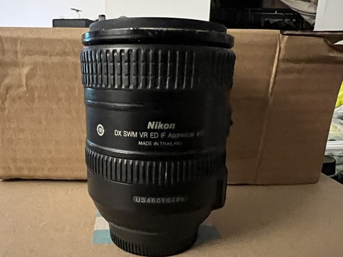 Nikon AF-S DX NIKKOR 18-200mm f/3.5-5.6G ED VR II Lens - plus Filter - Picture 2 of 9
