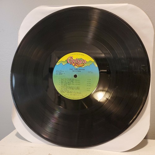 Hall And Oates • Past Times Behind • LP 33 rpm Vinyl Record 1976 NO COVER ART  - Picture 1 of 4