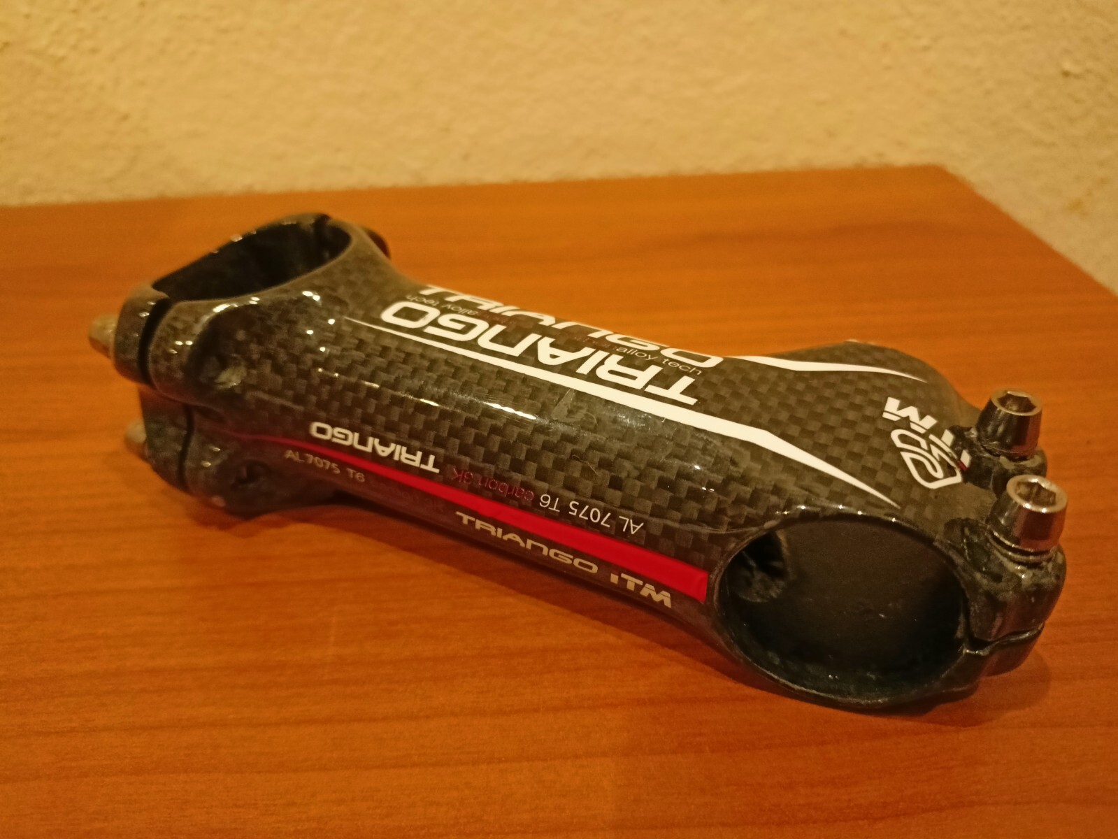 Foto 1 di 5