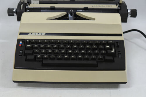 Adler Gabriele 5000 Portable Electric Typewriter - Vintage 1970's -Selling AS IS - Picture 2 of 10