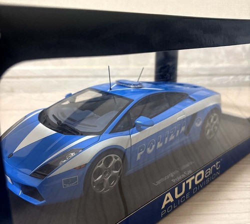1/18 AUTOart LAMBORGHINI Gallardo Policía Italiana Patrulla Modelo Tardío Pol... - Imagen 2 de 9