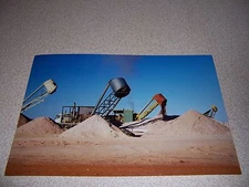 BLOWER WORKING COOBER PEDY OPAL FIELD MINE POSTCARD-SIZE PHOTO