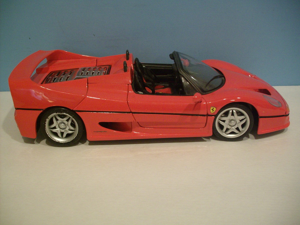 Maisto Ferrari F50 (1995) 特別版 1:24 Maisto Special Edition 1995 Ferrari F50 Red Special Edition