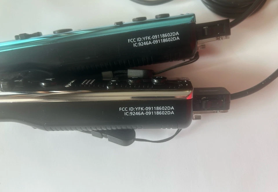 Power A Pro Pack Mini Blue Chrome Wii Controller & Nunchuck No Battery Back - Image 4 of 4