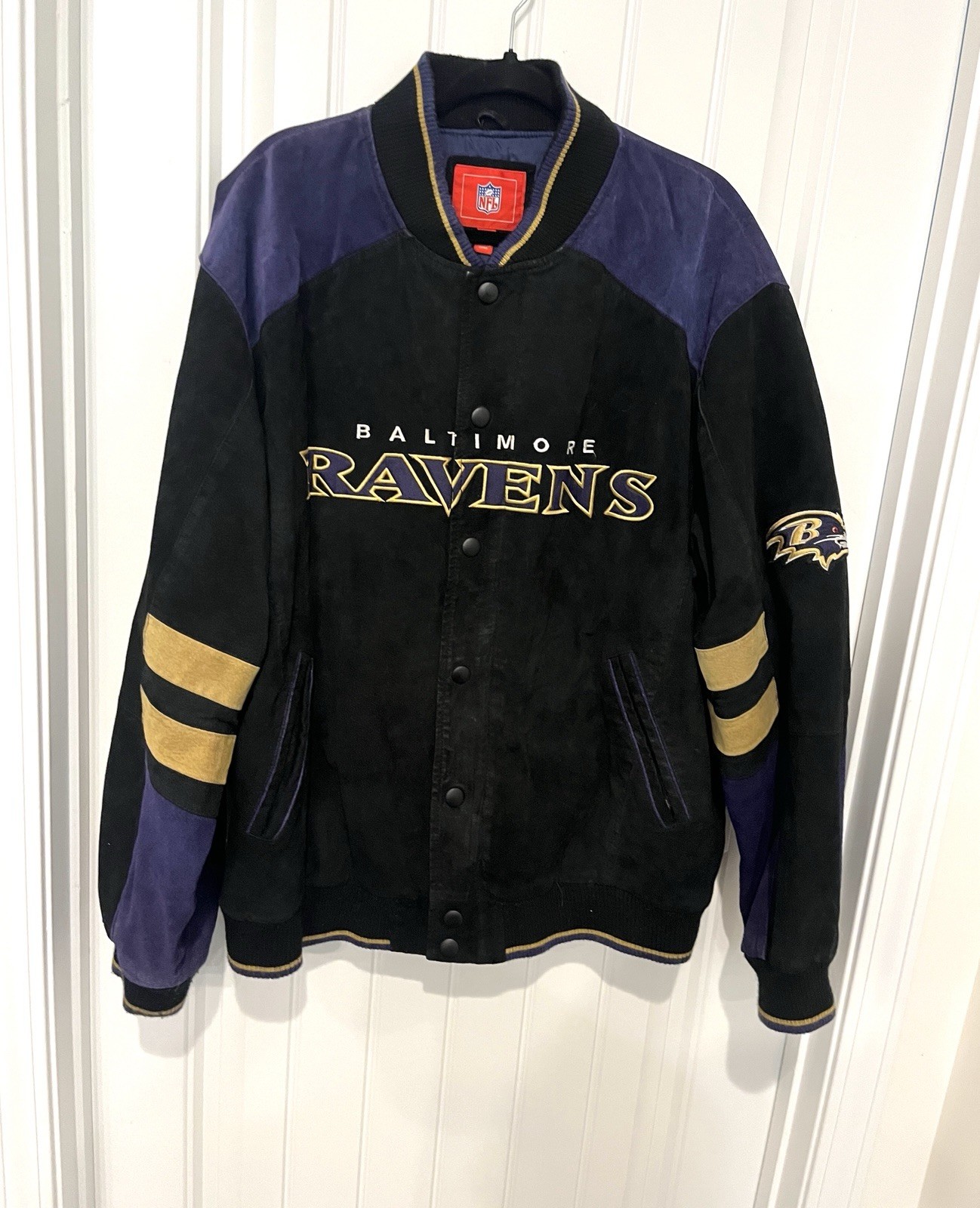 Picture 1 of 5