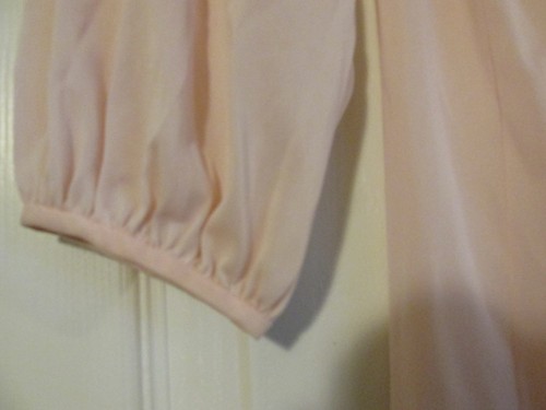 Vintage Eve Stillman Long Pink NIghtgown Long Sleeves Ruffle Neck Smocking - Picture 5 of 5