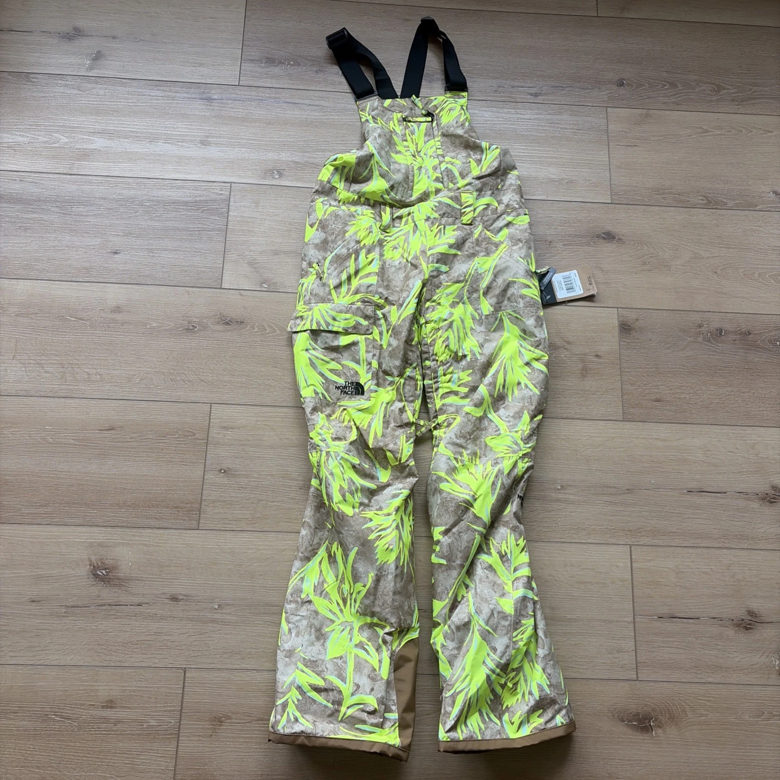 $220 The North Face Women Size Small Freedom Bib Ski Snow Snowboard Pants
Opens in a new window or t